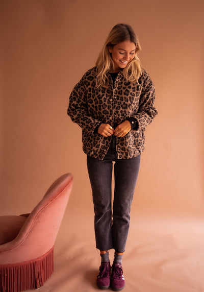 Emílie | Módní bunda s leopardím vzorem